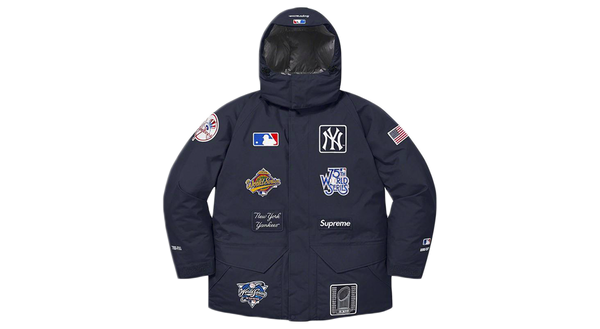ジャケット・アウター Supreme Yankees700-Fill Down Jacket Supreme New York Yankees™ GORE-TEX 700-Fill Down Jacket